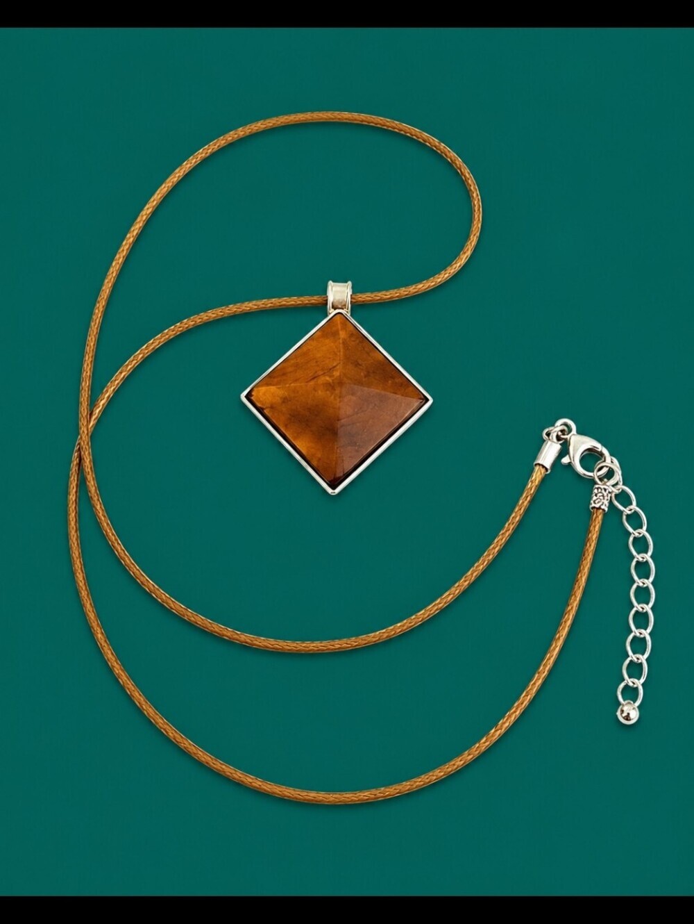 3/$30 VTG Wood Diamond Shape Mod Pendant Leather Rope Necklace